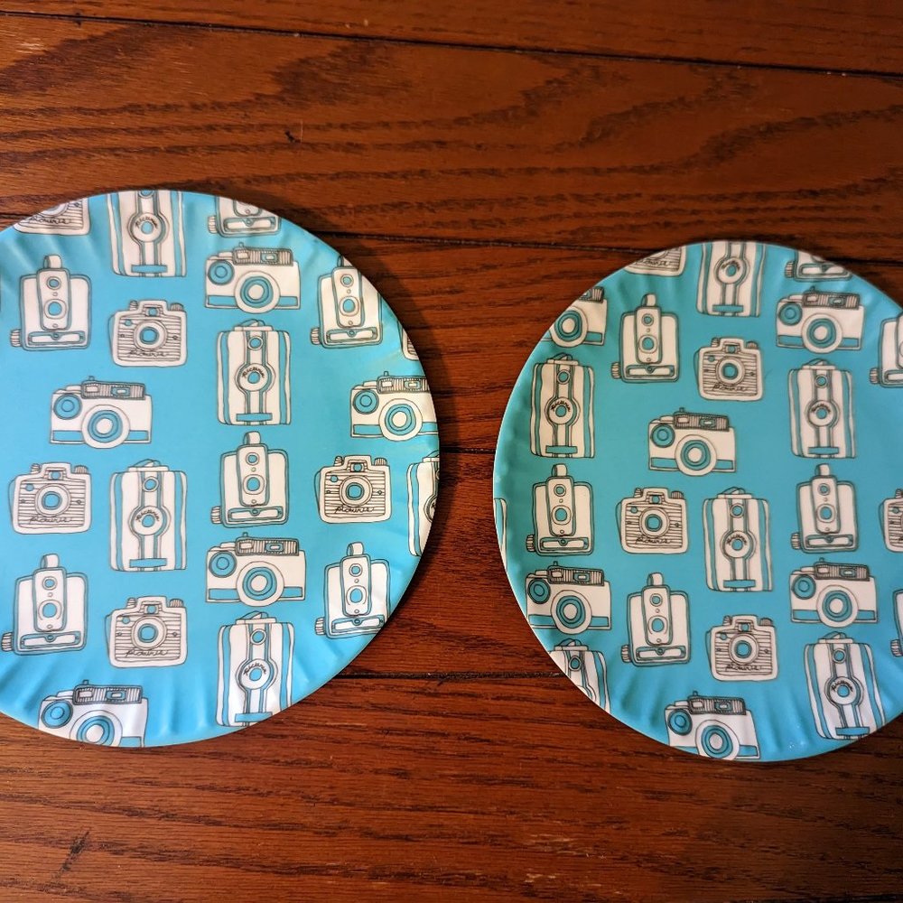 Set of 2 NOVOGRATZ Retro Outdoor Melamine Salad Snack Plates Teal Camera
